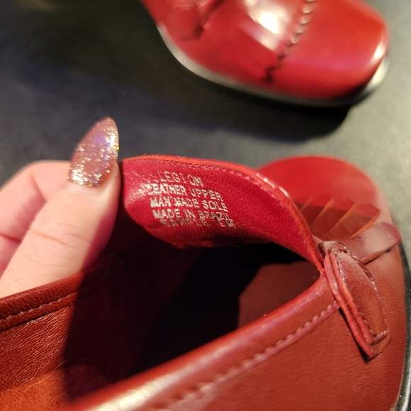 Vintage 90s Etienne Aigner red leather block heel pump - Picture 6 of 6